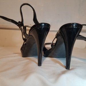 Strappy heeled sandals